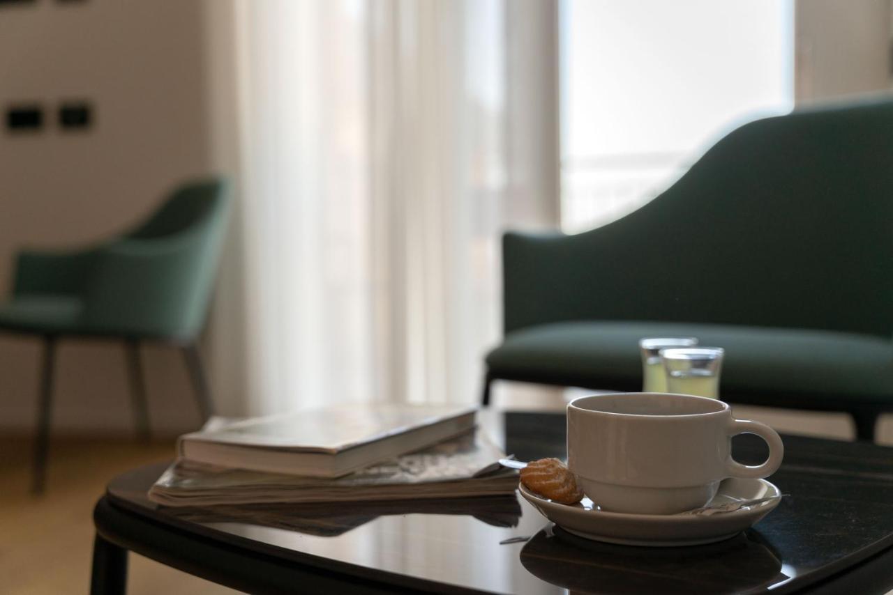 B&B Le Suites Di Costanza チェファル エクステリア 写真