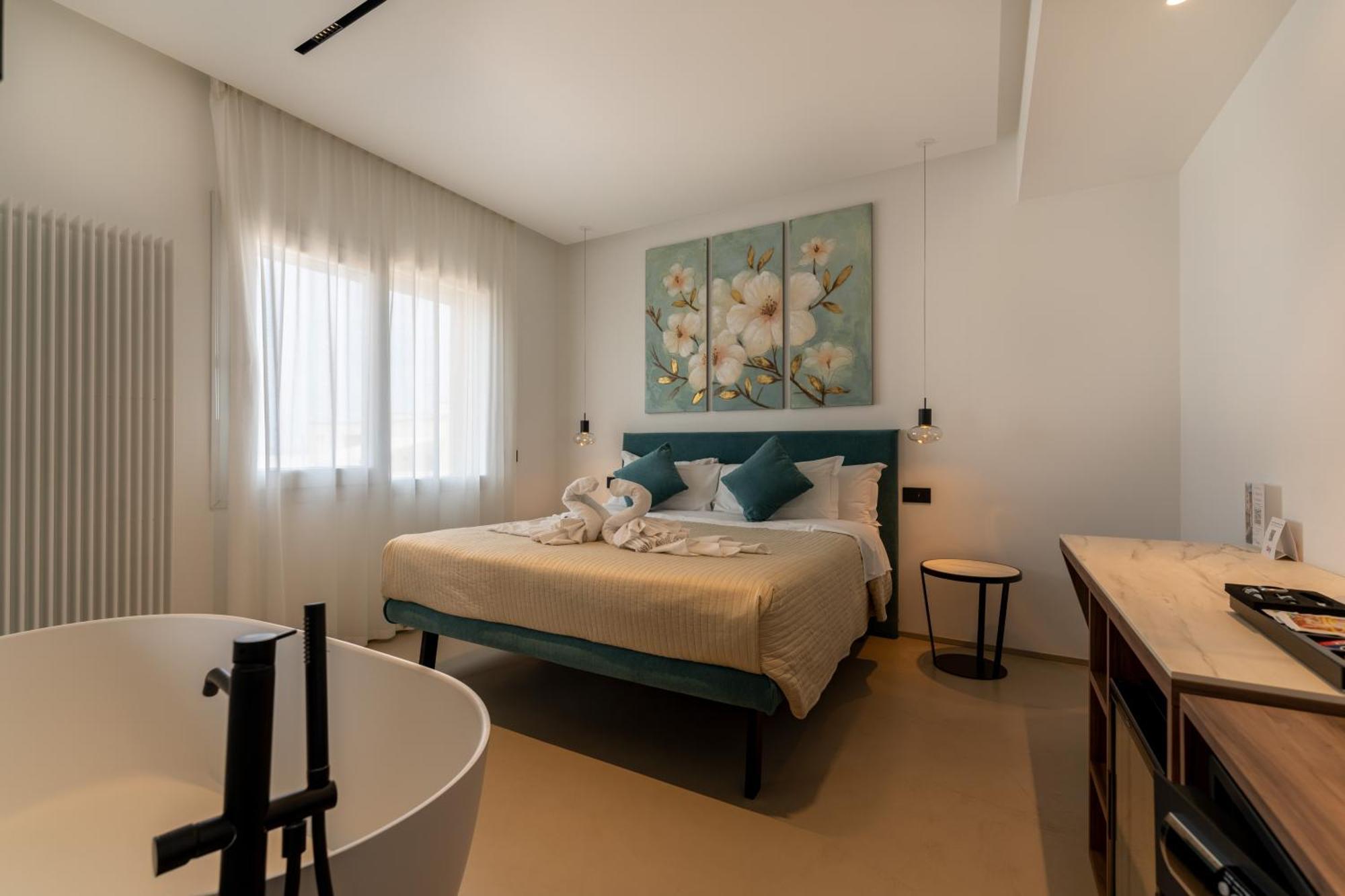 B&B Le Suites Di Costanza チェファル エクステリア 写真